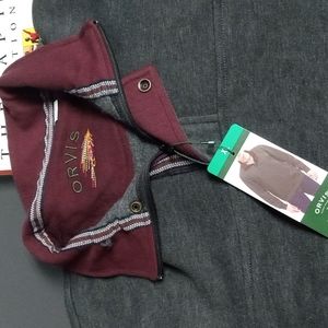 A or is fleece pull over